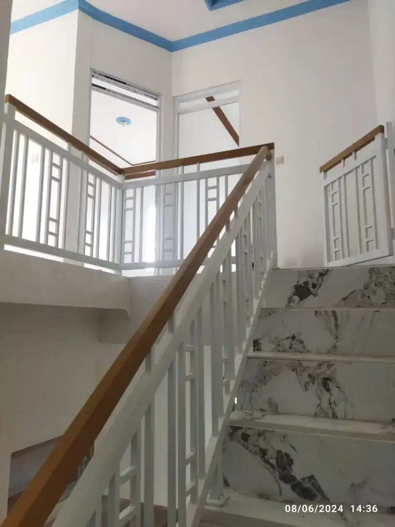 Balkon relling minimalis