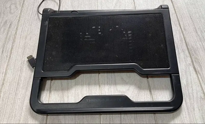 Thermal Master Cooler Laptop Pendingin Laptop
