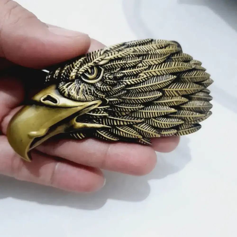 Ornamen Gesper Sabuk Elang