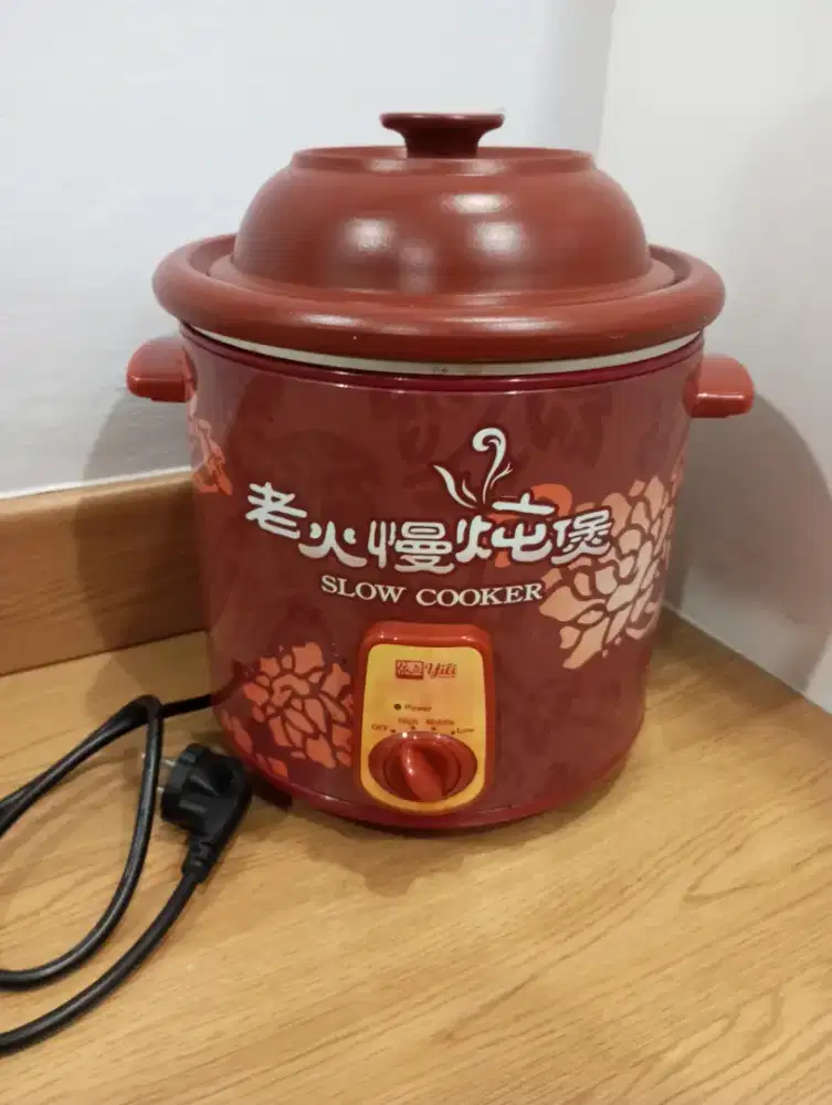 Slow Cooker Yili bahan clay tanah 3,8 liter preloved