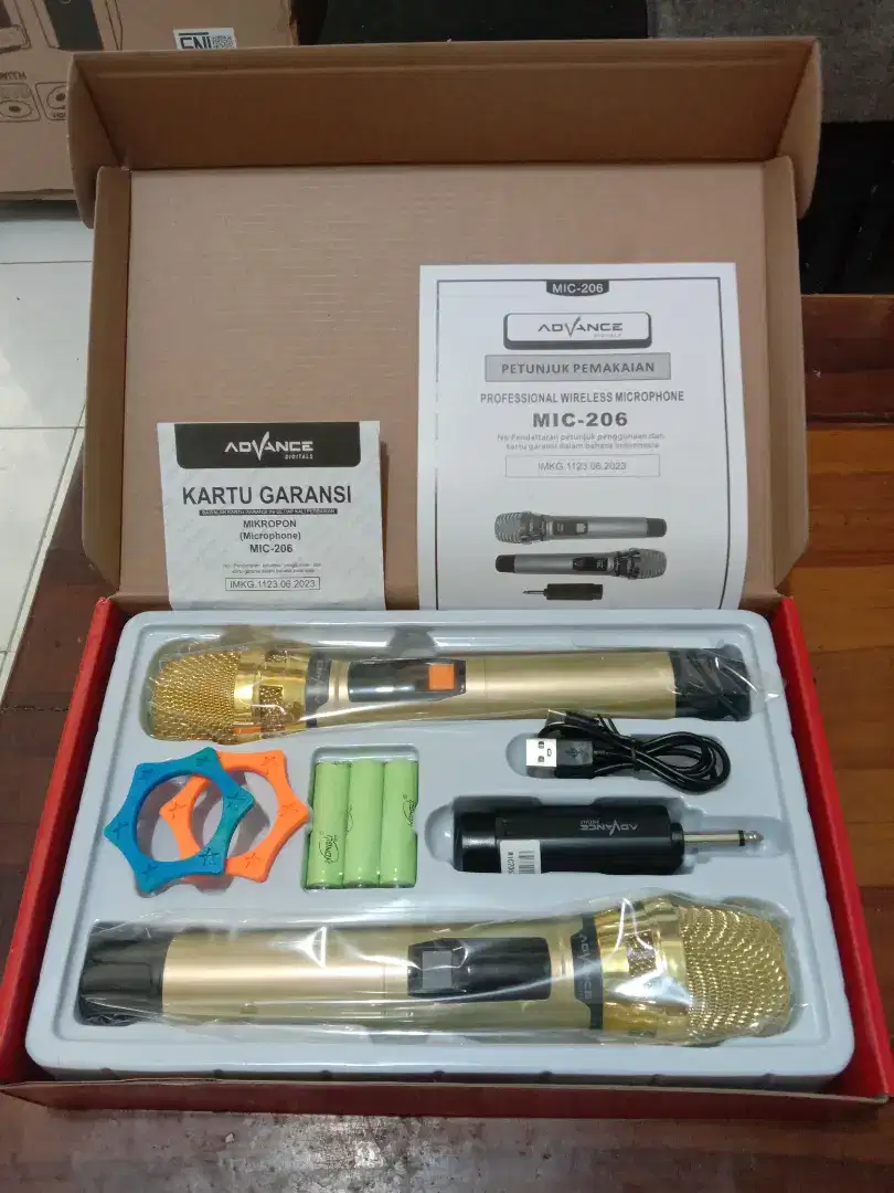 Microphone wireless baru