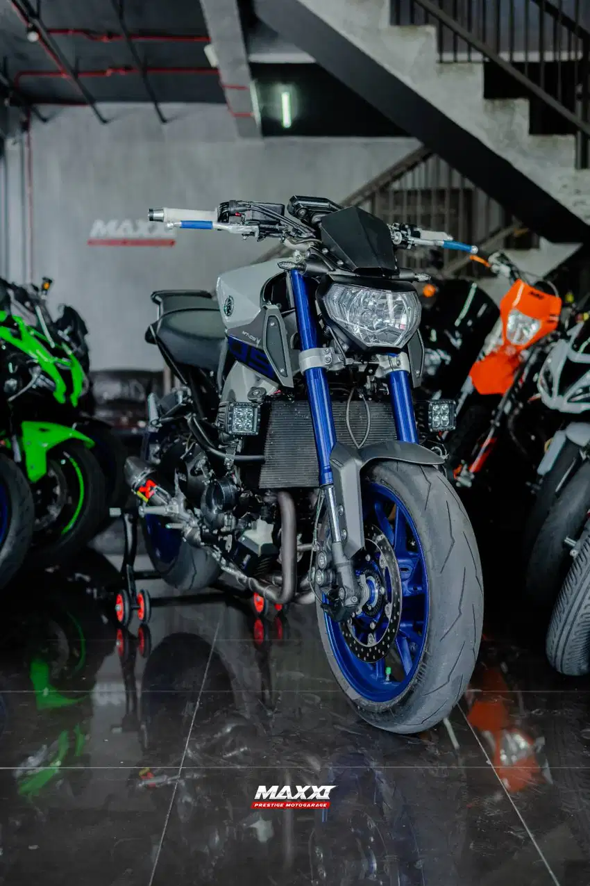 Yamaha MT 09 Full paper biru  er6f  bmw  harley