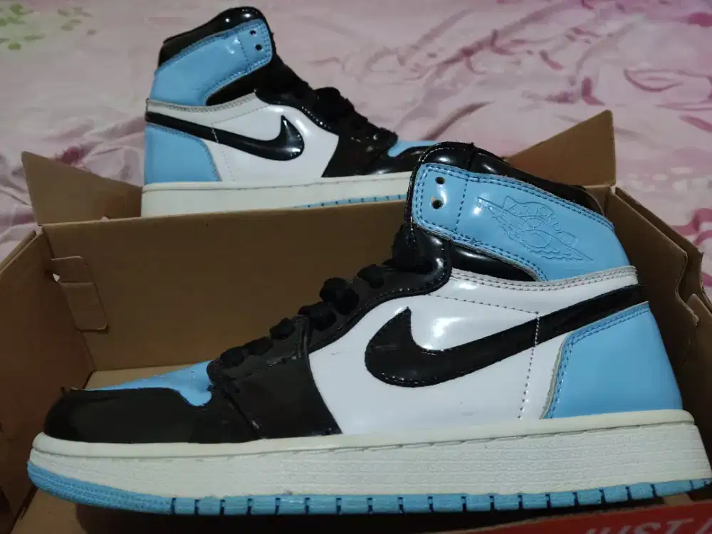 Sepatu Air Jordan no 40 original dusbuk