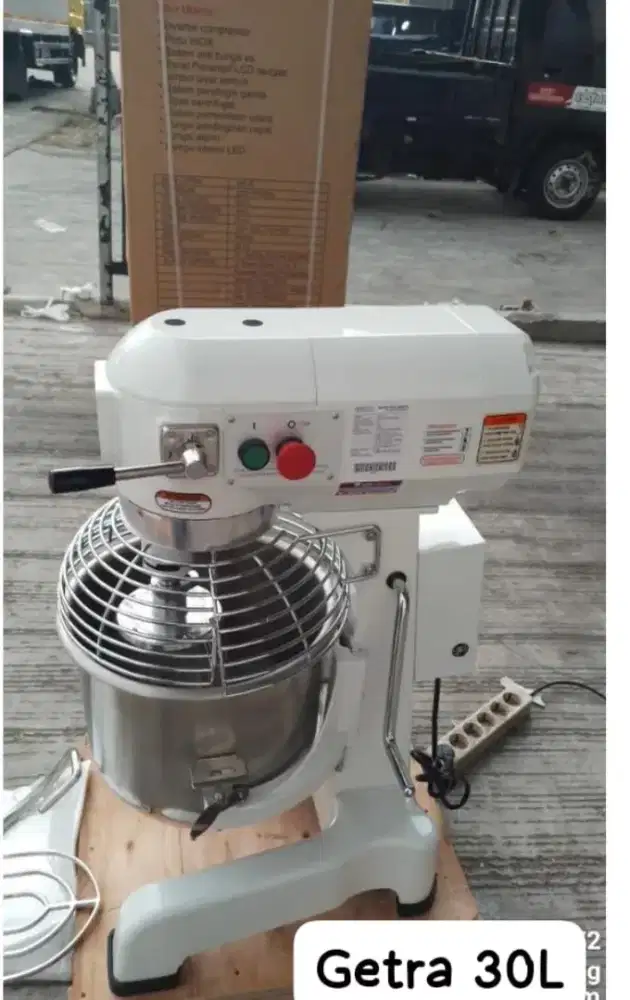 Mixer Planetary Getra 30 Liter Pengaduk Adonan