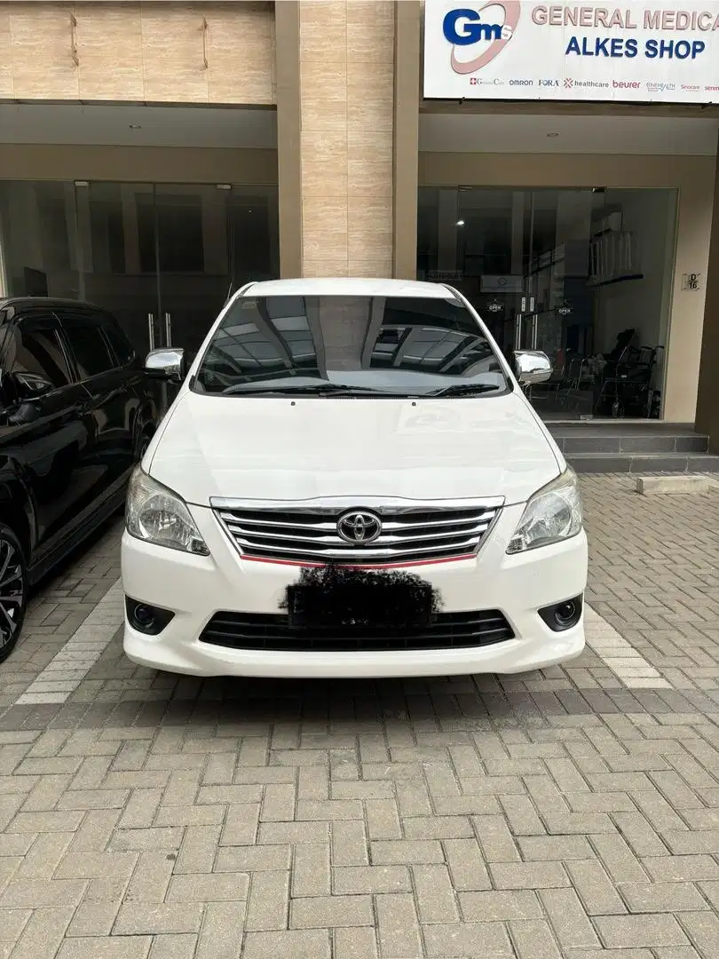 Dijual Kijang Innova 2.5 G (2012)