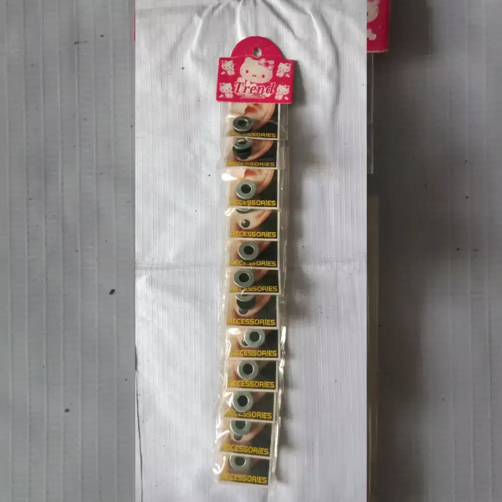 Anting Magnet Fashion Pria