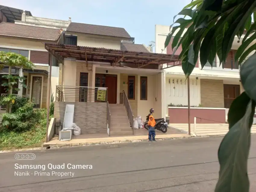 DI JUAL RUMAH MURAH SIAP HUNI DI KOMPLEK AWANI RESIDENCE CIMAREME