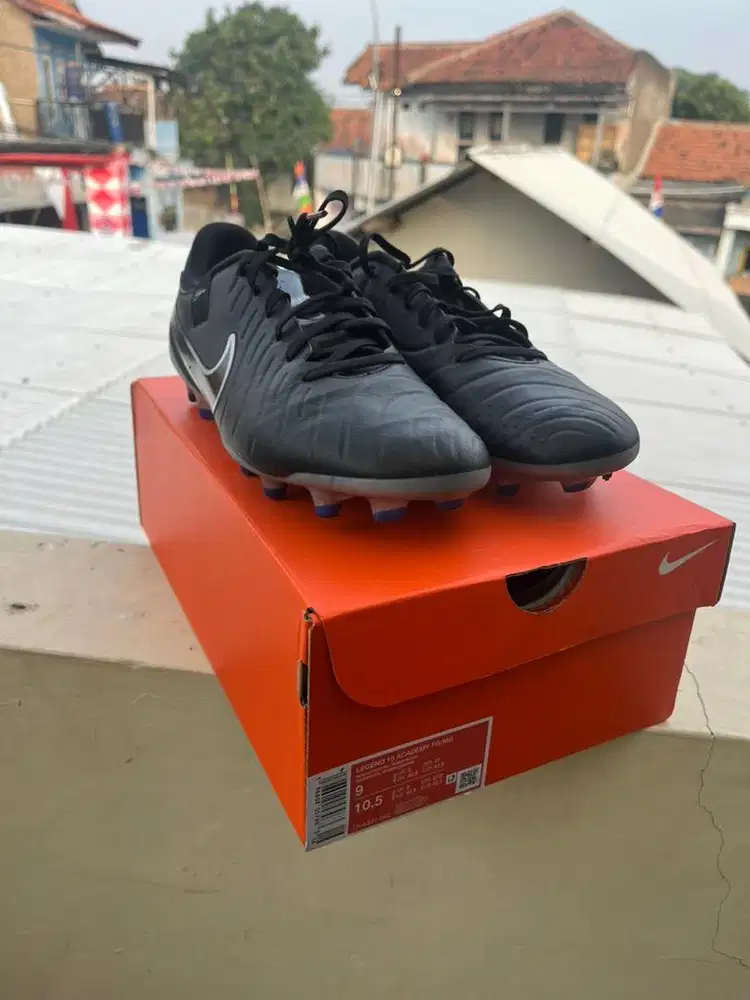 sepatu nike tiempo legend 10 academy