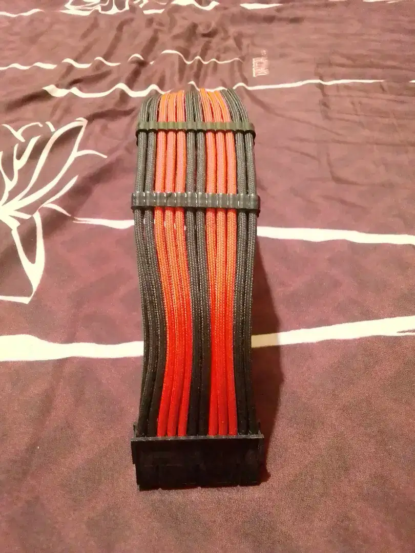 Custom Sleeving 24 Pin Motherboard Extension Cable