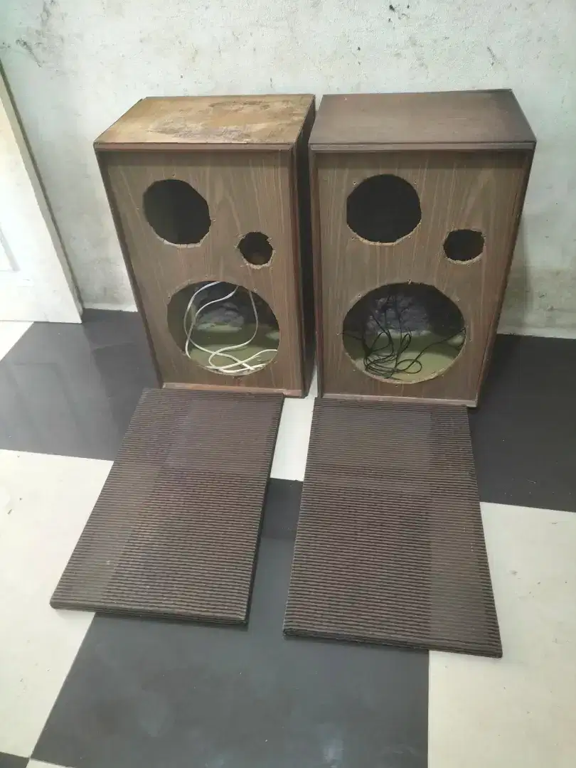 Bok kosong untuk Spiker ukuran 12 inchi.