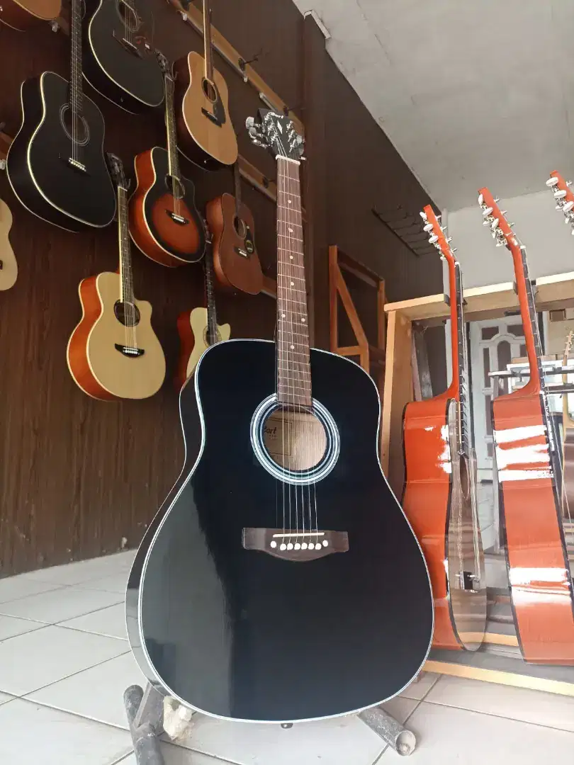 Gitar Akustik Jumbo TR Cort