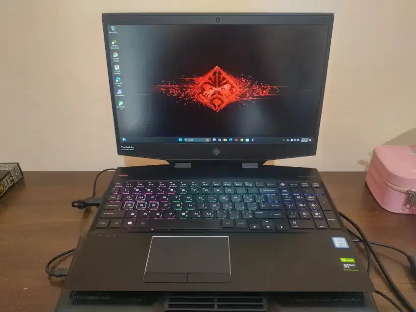 Laptop Gaming Hp Omen i7 9th 16GB 256GB SSD GTX 1660ti rog,tuf,msi