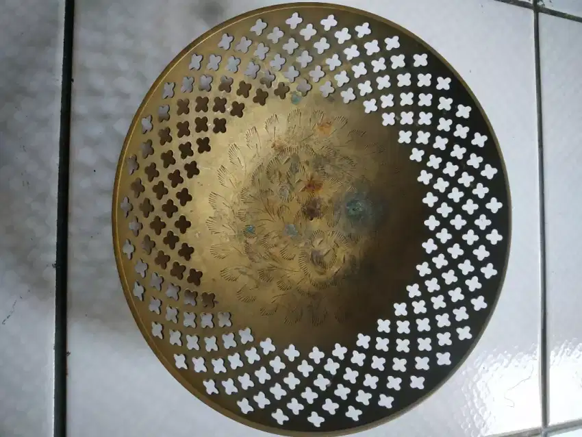 Piring Braz yg unik, Made in India
