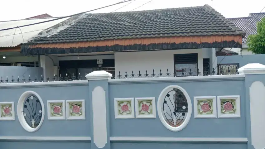 Dijual Rumah Komp Pusri Sako