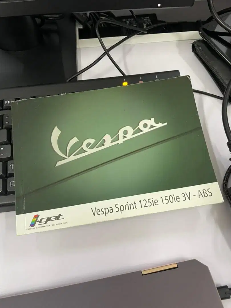 Vespa Sprint 3V - ABS (buku panduan)