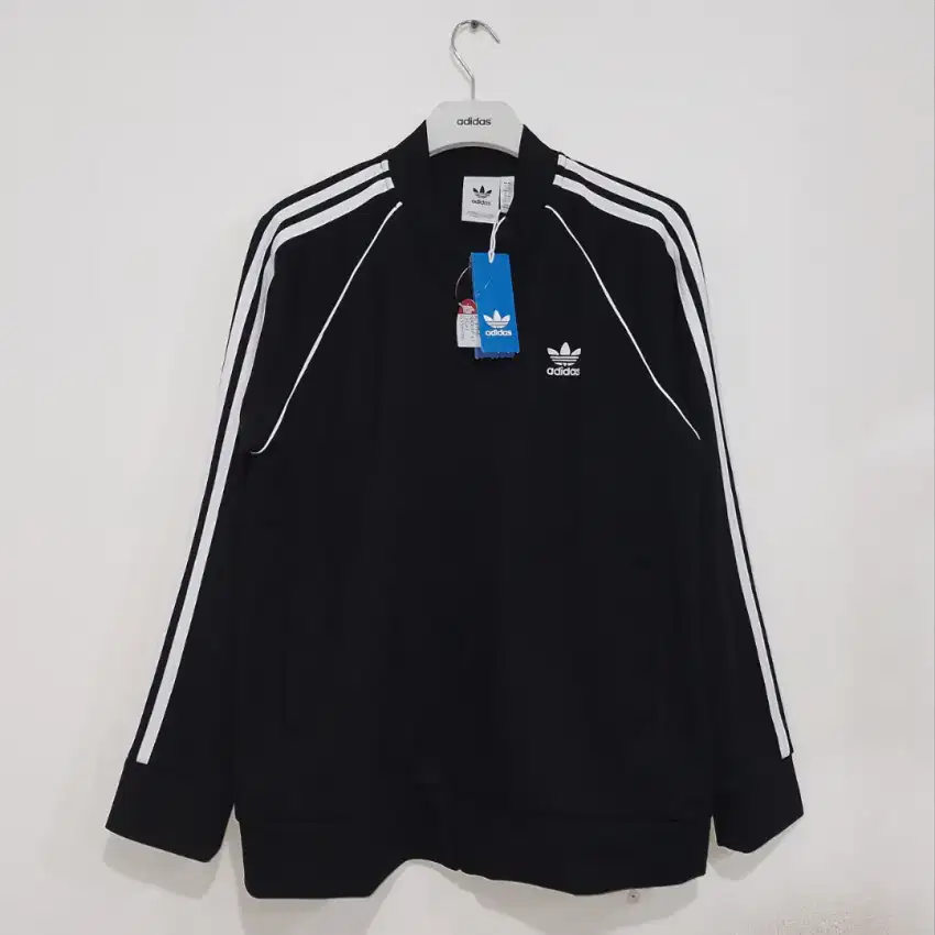 Adidas tracktop SST IM4545 (new, aize lengkap)