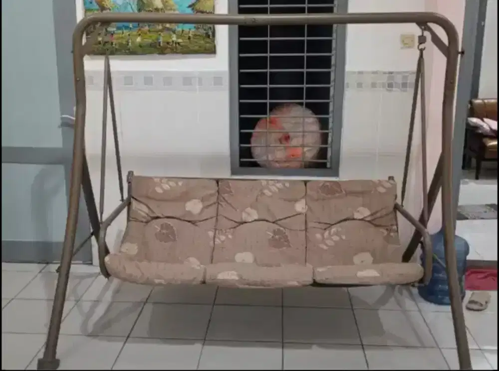 Kursi goyang taman outdoor