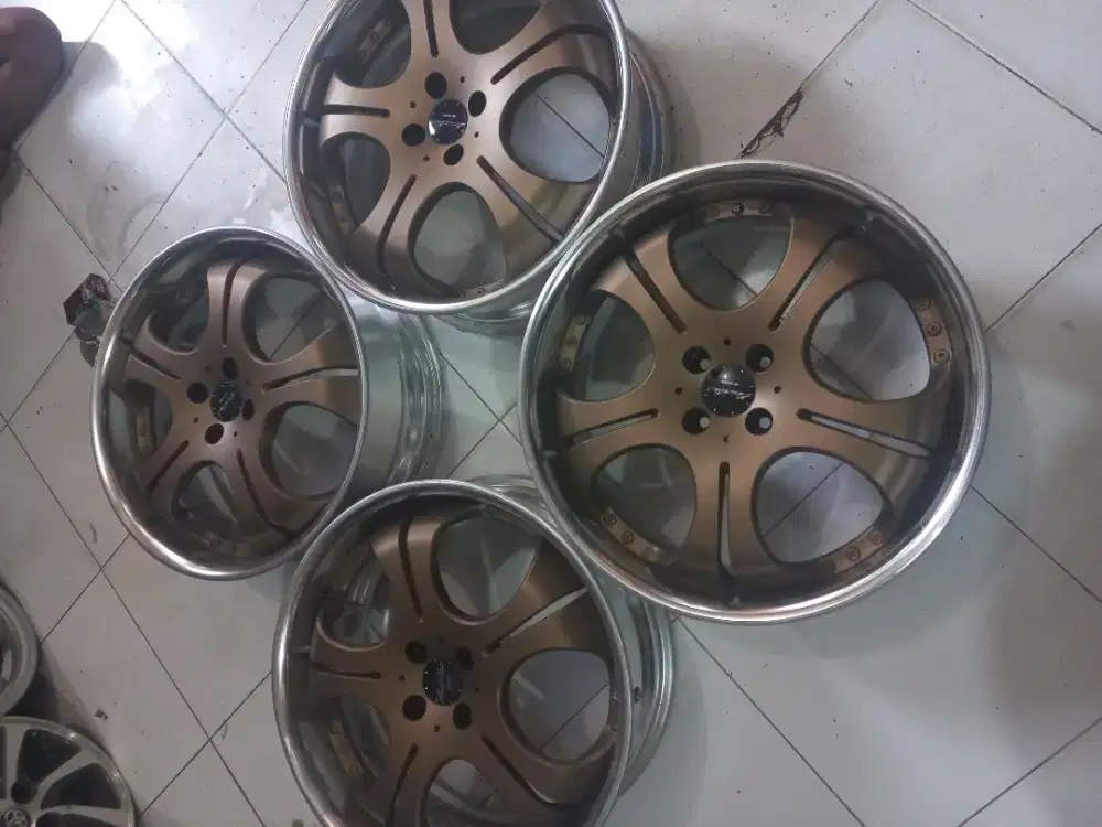 Velg WORK made in japan  Ring 19 best for Jazz Raize  Roky yaris dll.