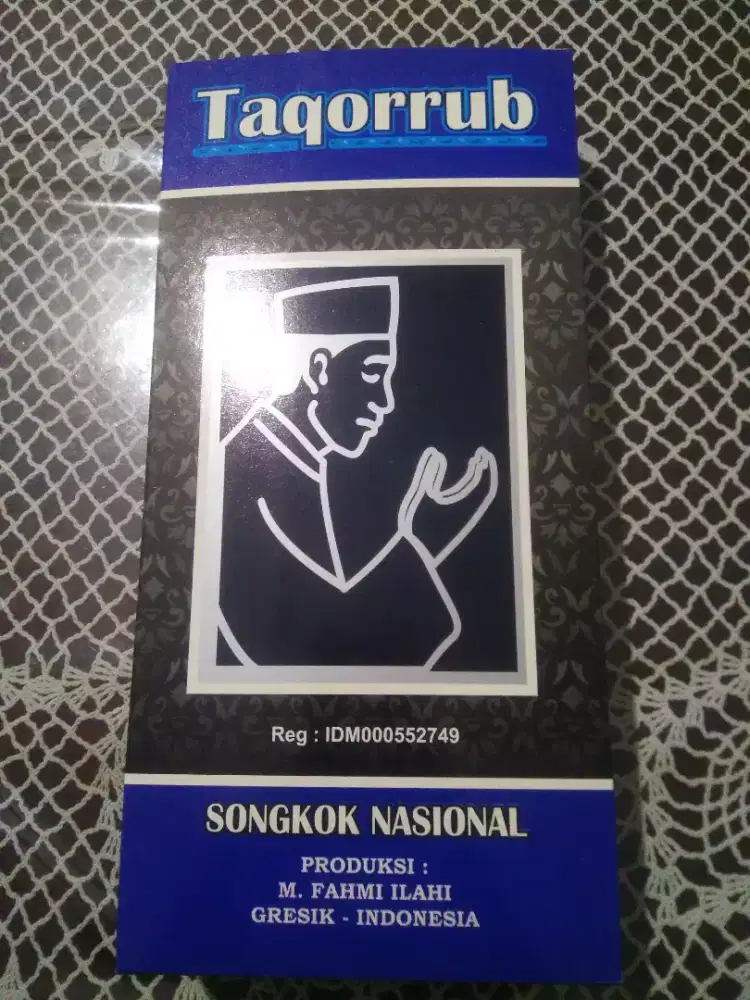 Peci taqorrub songkok nasional produksi m fahmi illahi