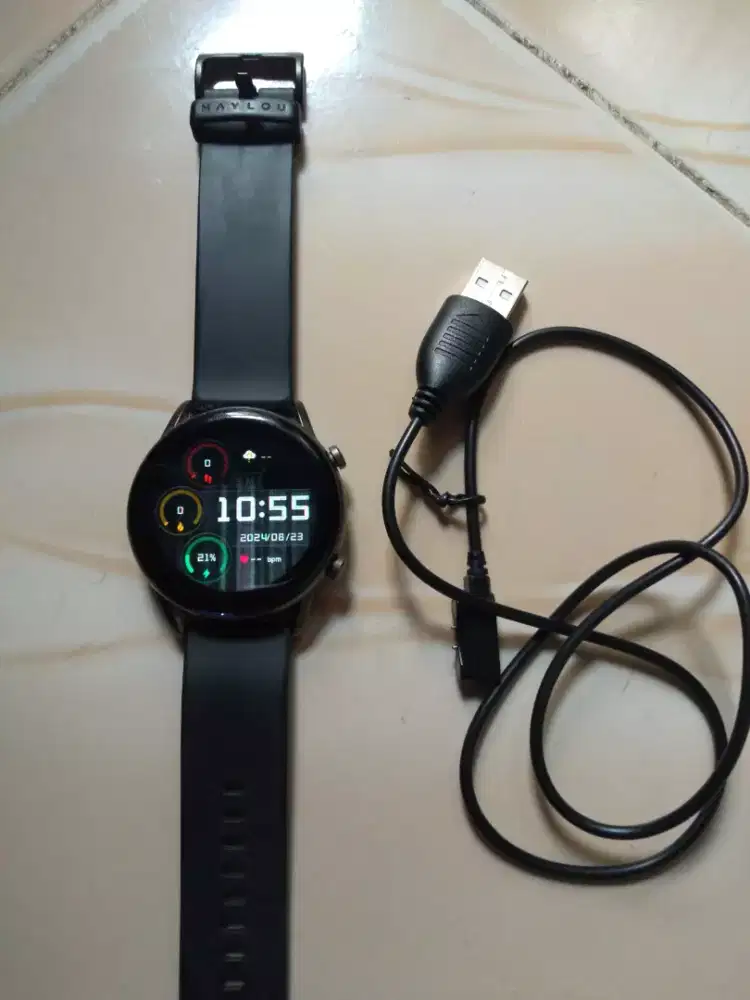 Jam tangan smart watch