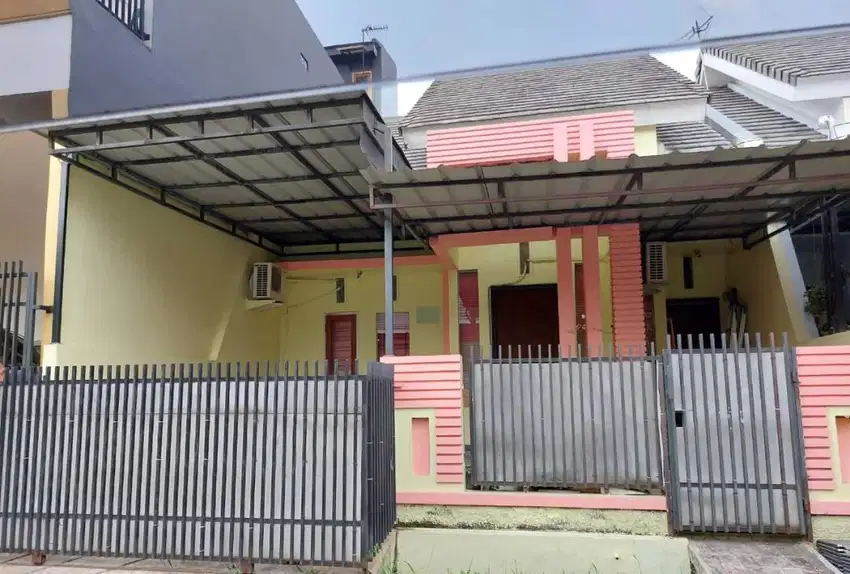 Dijual Rumah Cantik Dekat Mall di Taman Cikas Bekasi Selatan