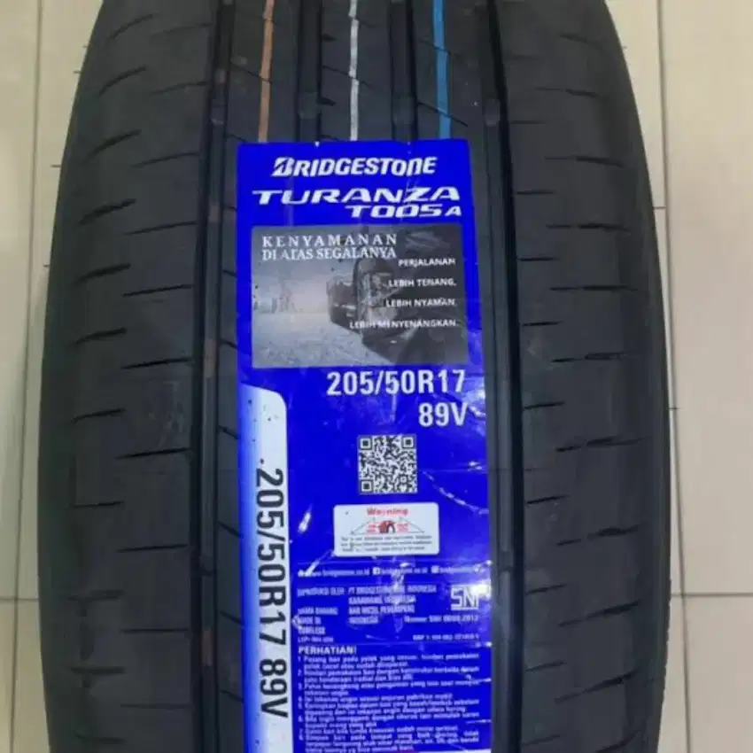 Ban bridgestone 205/50 r17