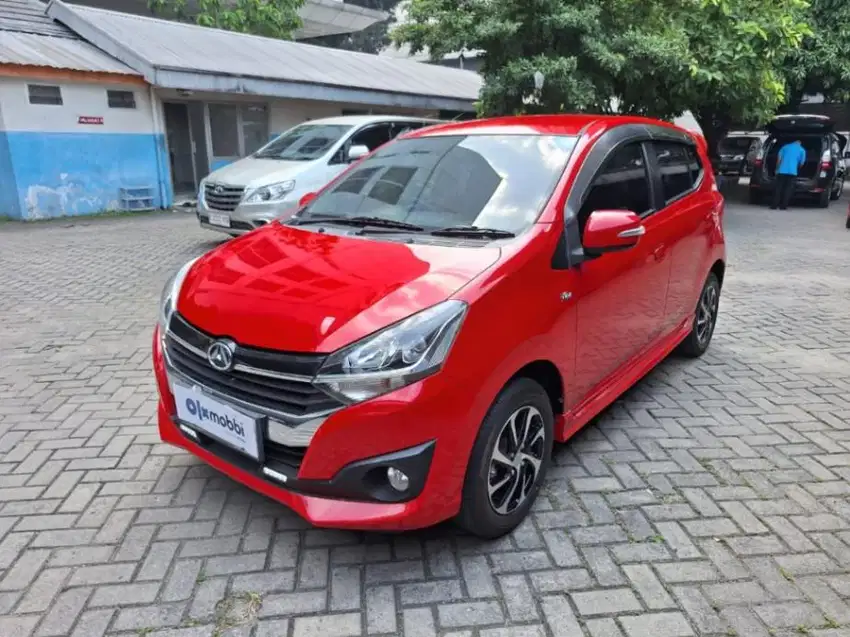 [OLXmobbi] Daihatsu Ayla 1.2 R Bensin-MT 2017 Merah UFO