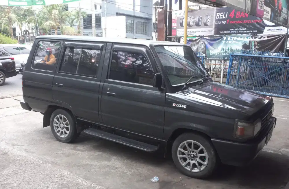 Kijang super kf40 5k 1995 6 speed