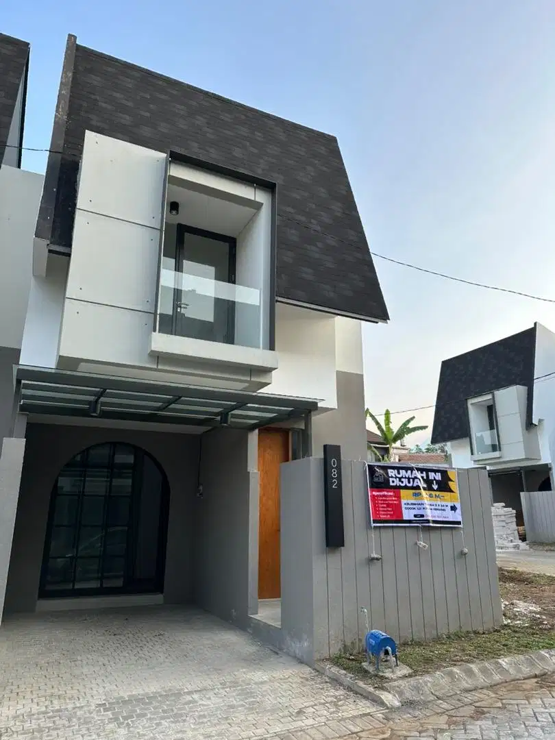 Dijual Villa / Rumah BARU JADI GRESS, Project by Kingspark 8 (Batu)
