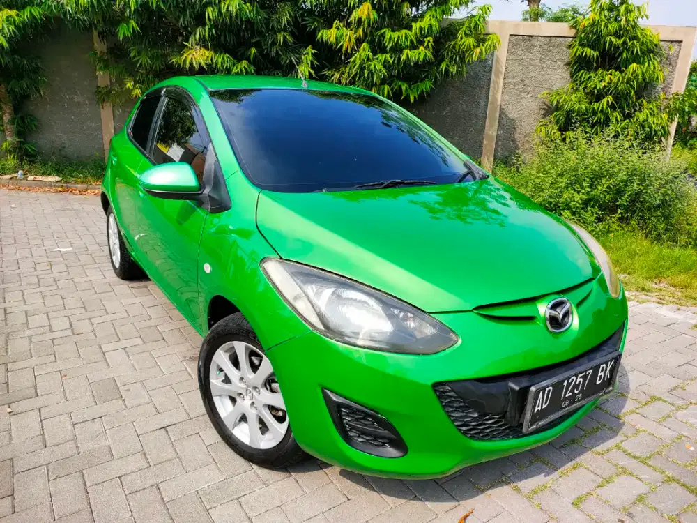 Promo/DP 10jtan / Mazda 2 s manual 2010