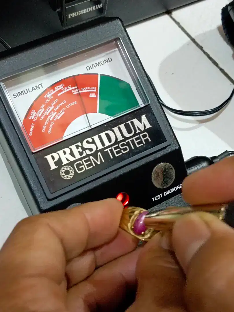 ALAT TES BATU PERTAMA DAN BERLIAN(PRESEDIUM GEM TESTER)
