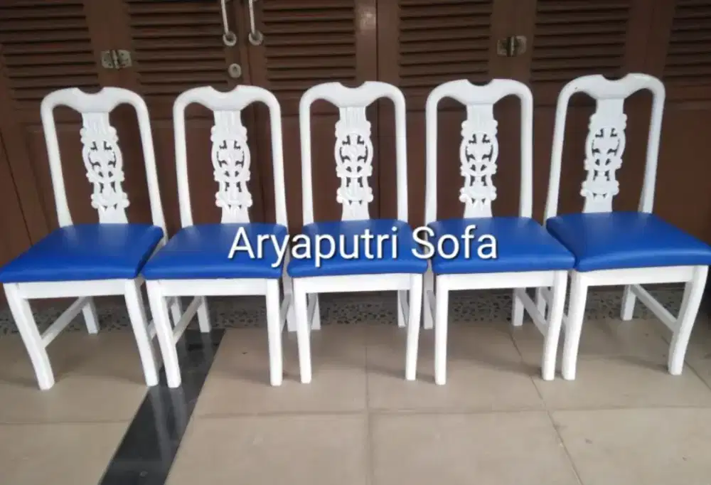 Jasa panggilan reparasi sofa/ service sofa