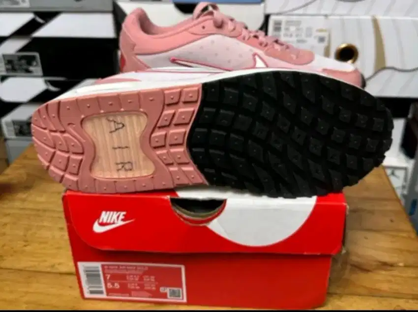 NIKE AIR MAX SOLO sneakers for women original free paperbag