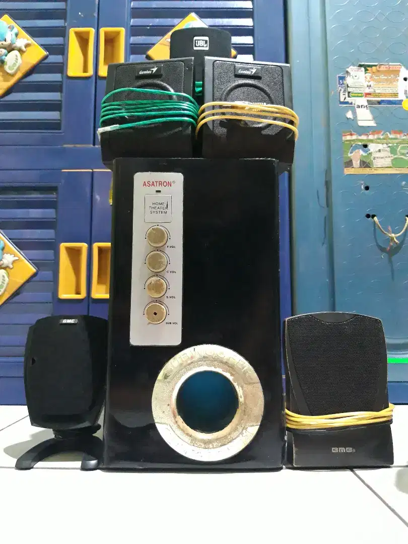 Salon sinema untuk nonto subwoofer 5 vokal 3×5