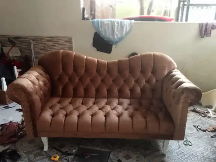 Tukang service sofa panggilan