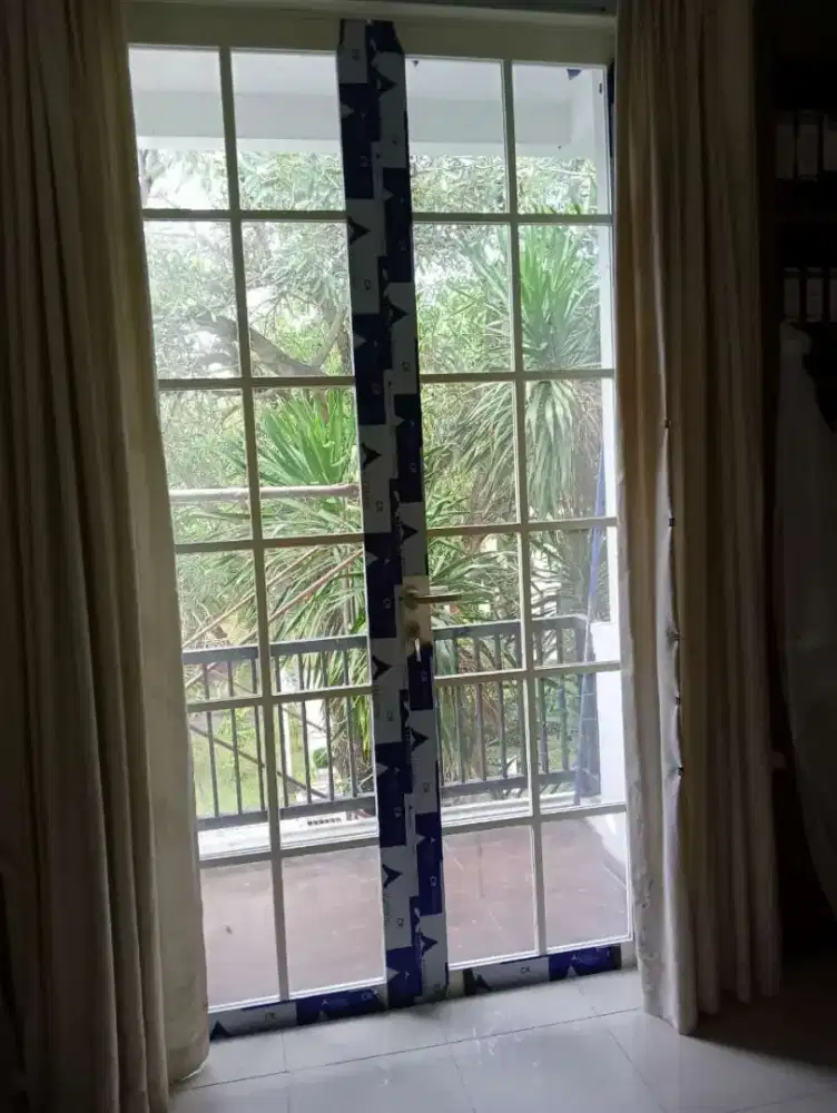 Kusen dan pintu aluminium