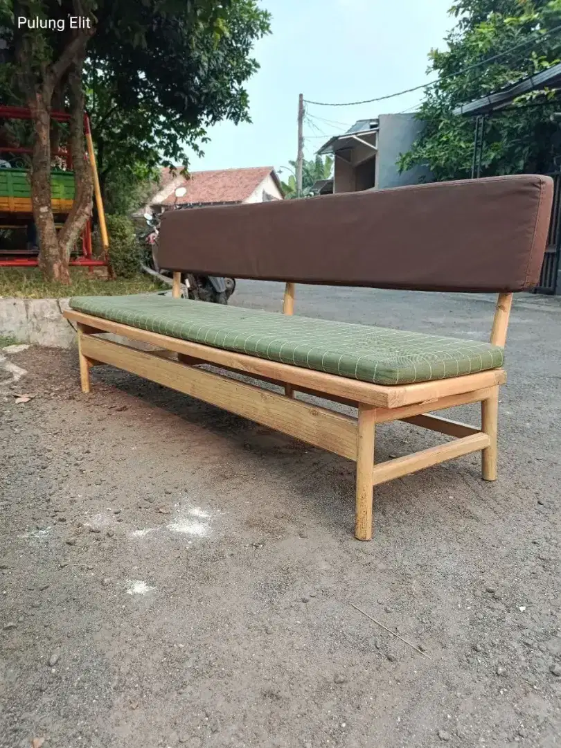 Sofa Panjang ex. Cafe Resto