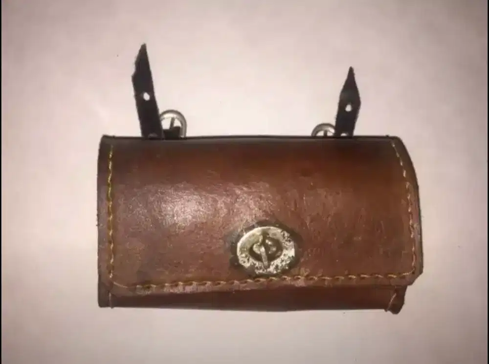 Kantong / pocket belt bahan kulit