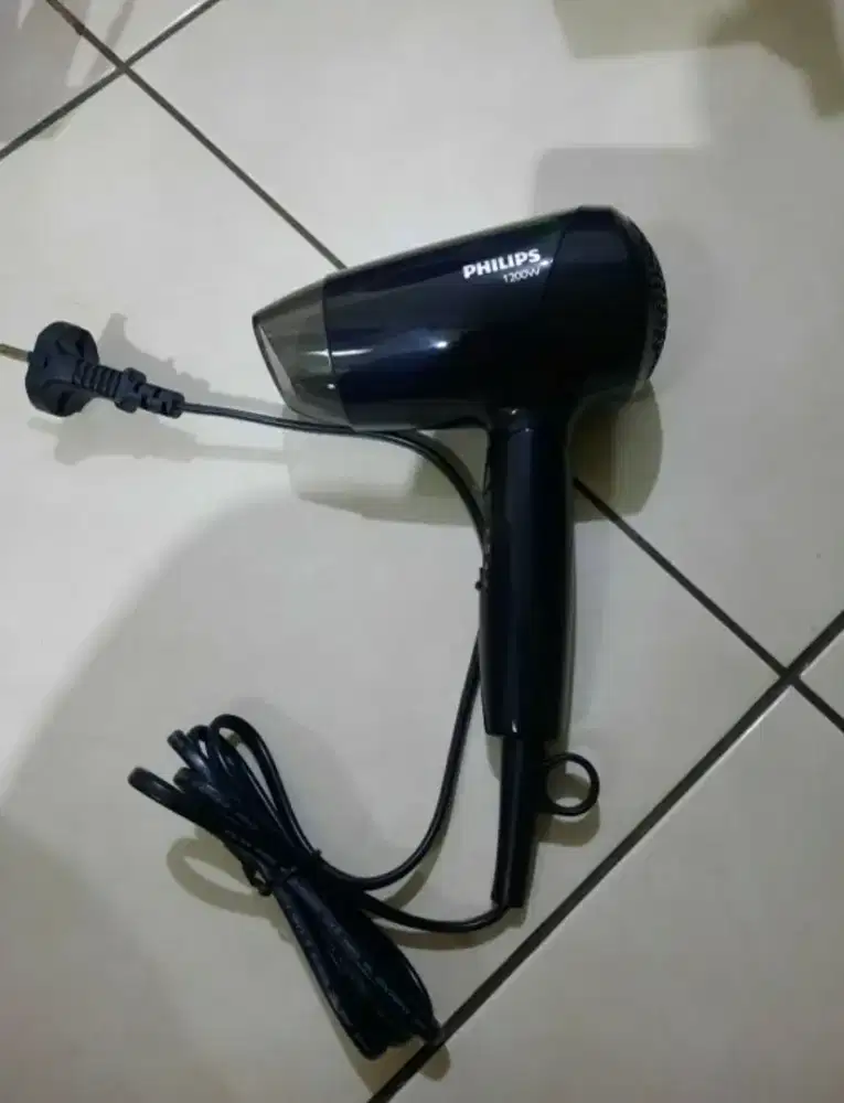 Philips hair dryer pengering rambut 1200 watt