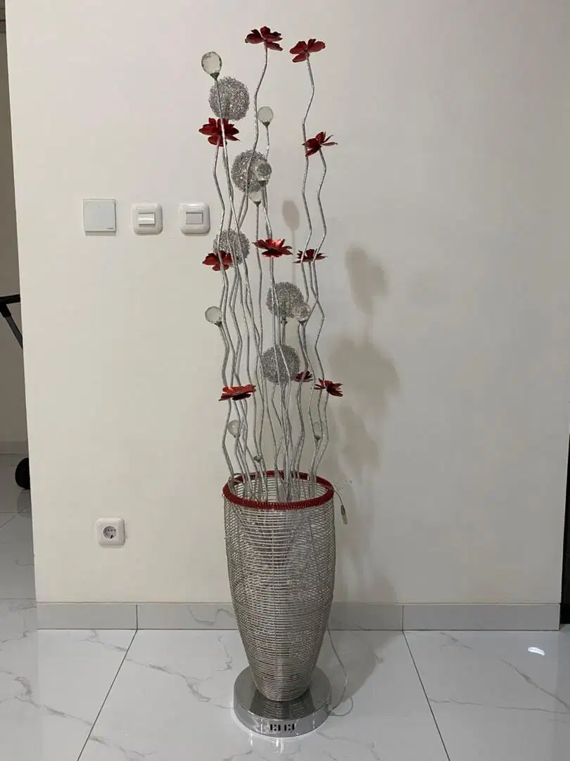 Preloved - Lampu hias standing ruang tamu