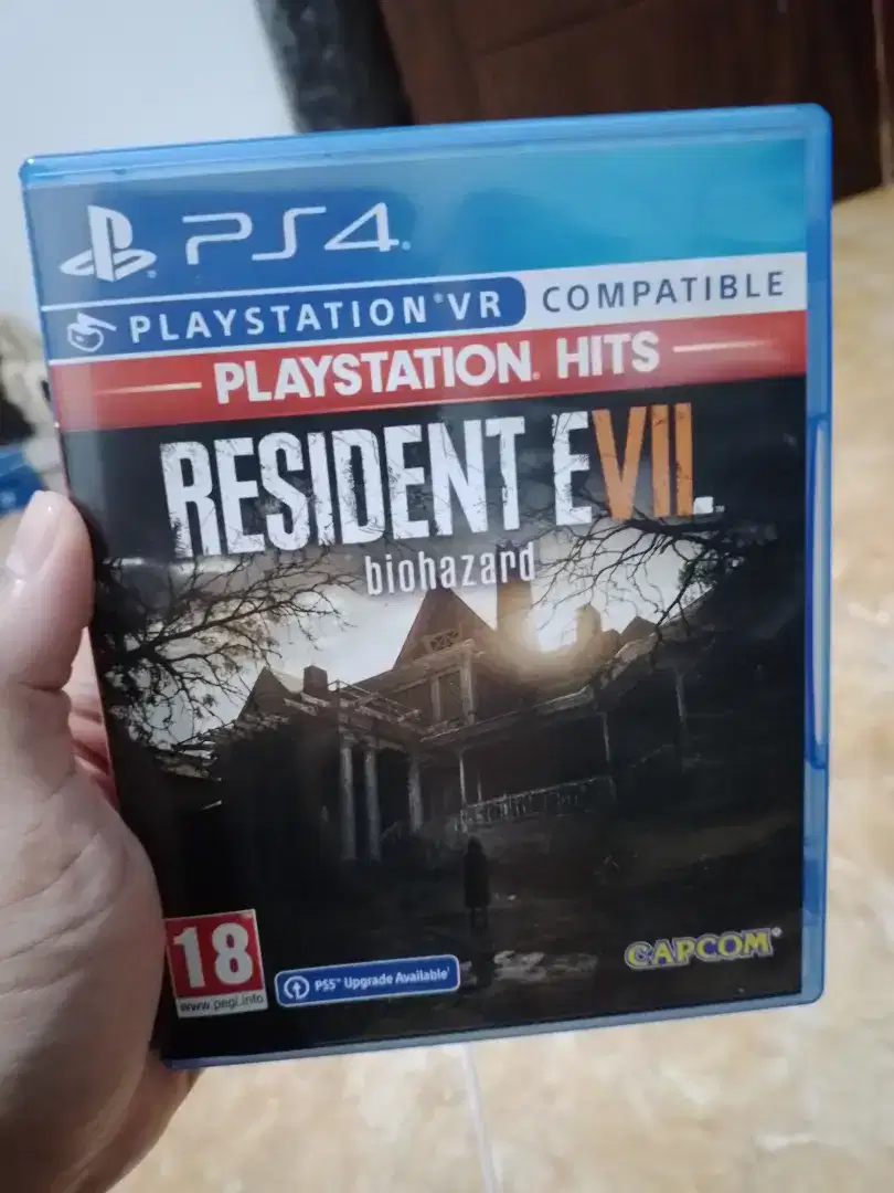 Kaset BD PS4 – Resident Evil 7 Biohazard