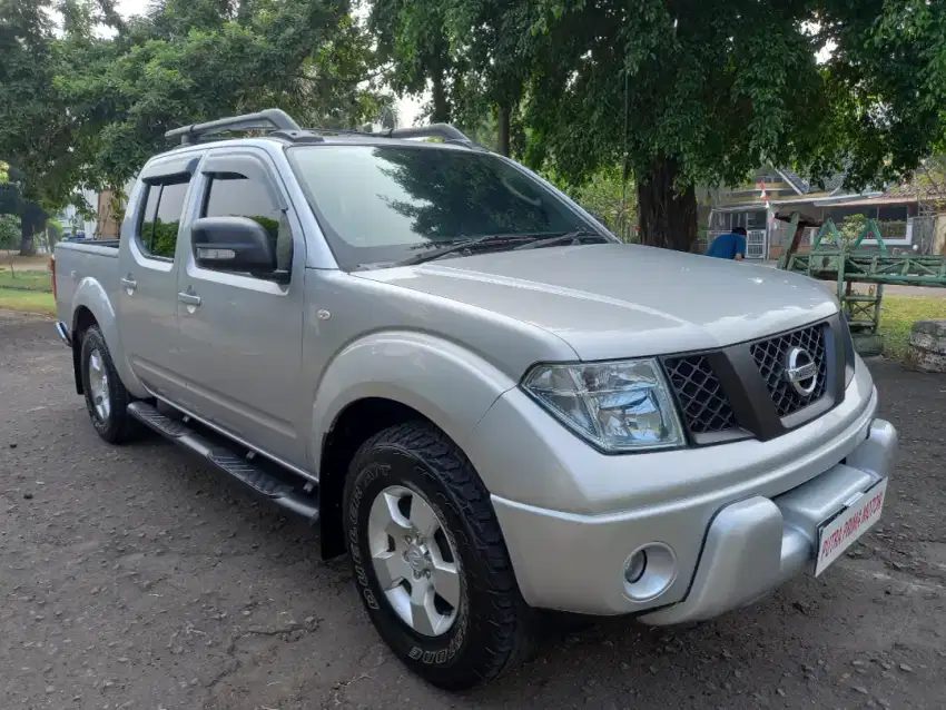 Nissan Navara tahun 2011