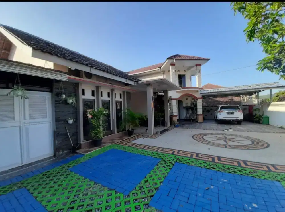 Rumah Mewah Asri Nyaman Bebas Banjir