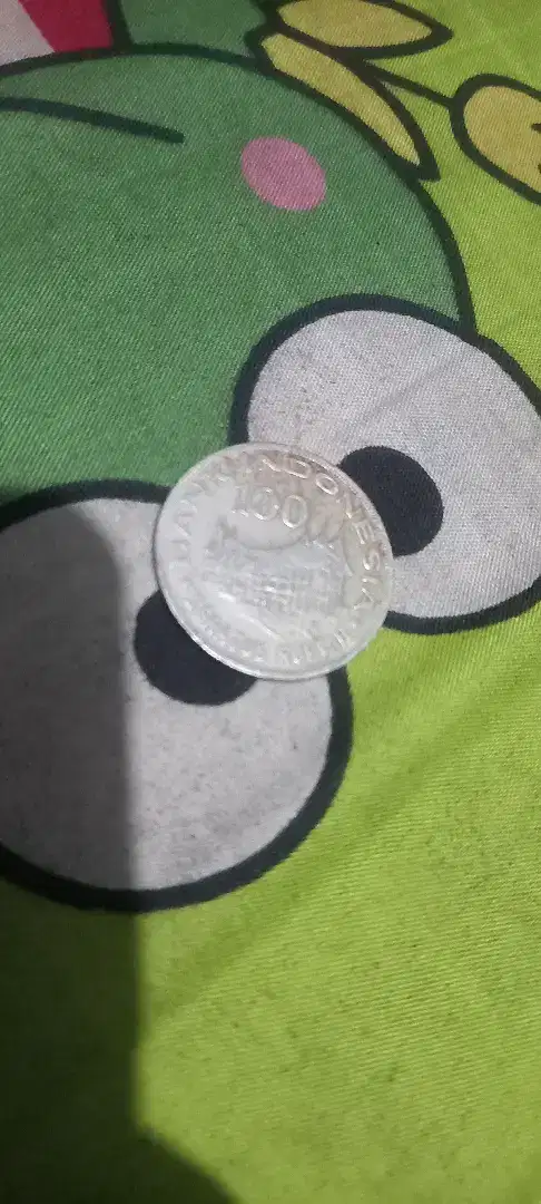 Uang kuno 100 rupiah
