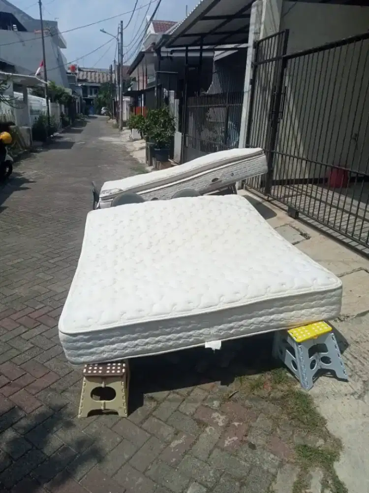 Jasa cuci karpet vinyl kasur sofa,jok mobil kursi kantor