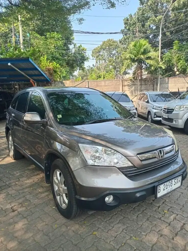 Honda CR-V 2.4 AT Tahun 2008 - Tangan-1 dari baru.