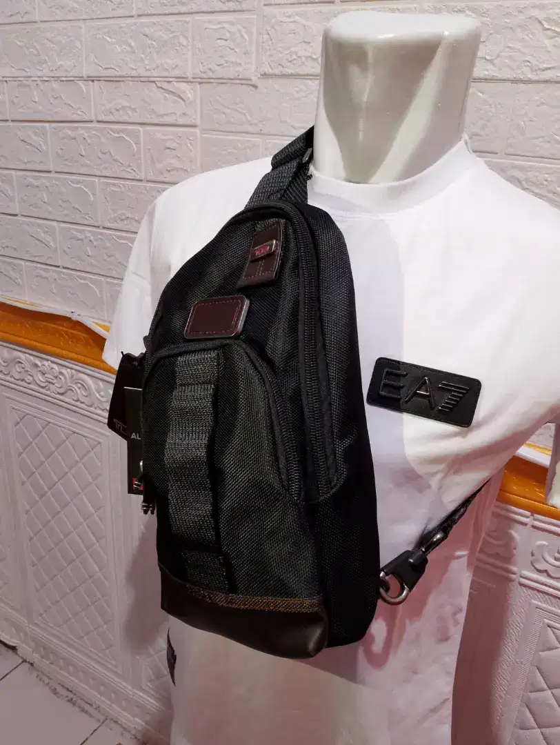 Body bag TUMI import VVIP