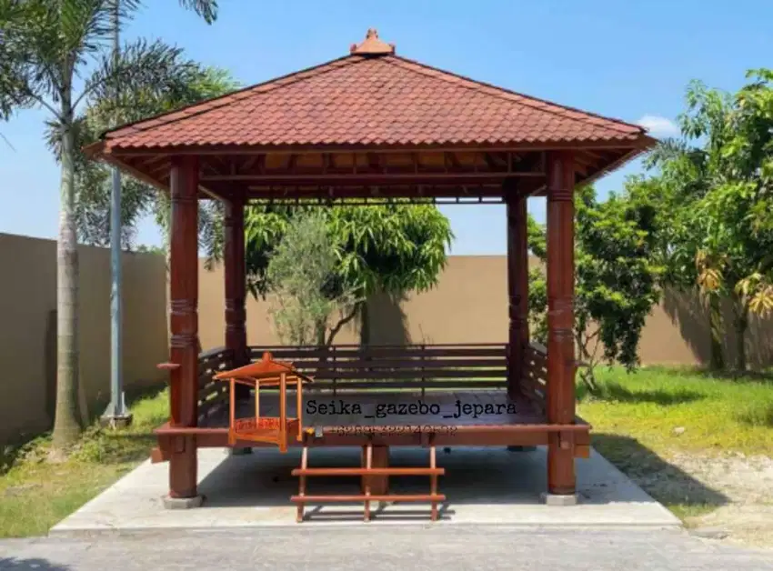 GAZEBO TAMAN RUMAH