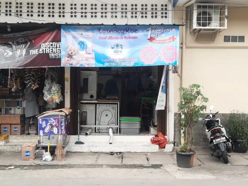 LOKER LAUNDRY, JELAMBAR JAKBAR