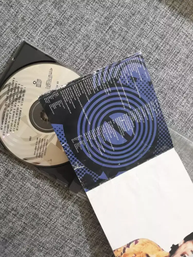 Cd audio orginal ROLLING STONES-Steel Wheels-Made in USA.